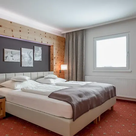 Hotel Enzian Hochsoelden Superior 4*