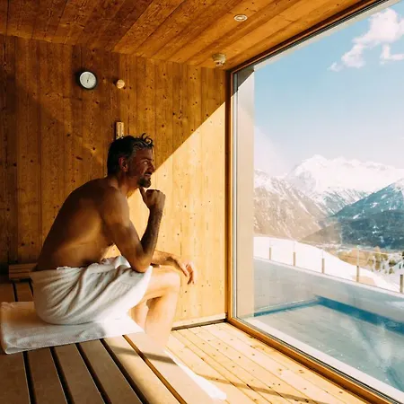 Enzian Hochsoelden Superior Hotel 4*