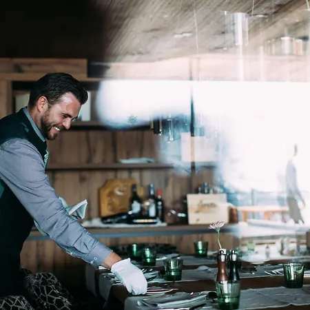 Enzian Hochsoelden Superior 4* 솔덴