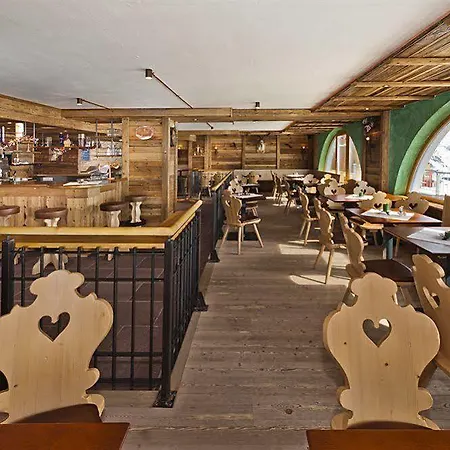 Отель Enzian Hochsoelden Superior 4*